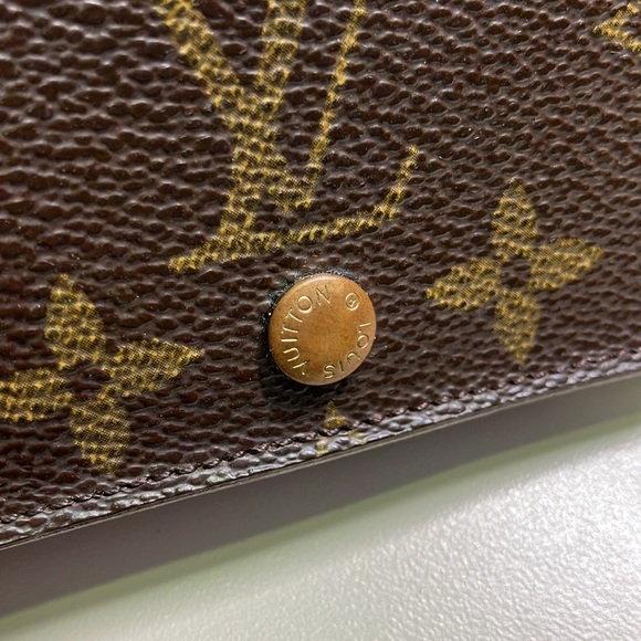 LV Louis Vuitton medium size Tressor wallet in excellent pre-loved condition - Picture 6 of 14
